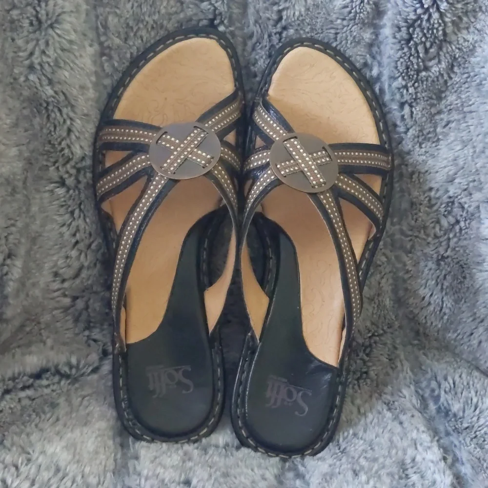 Women's Sofft Sandals sz 9 1/2W​​​​ - Picture 3 of 5